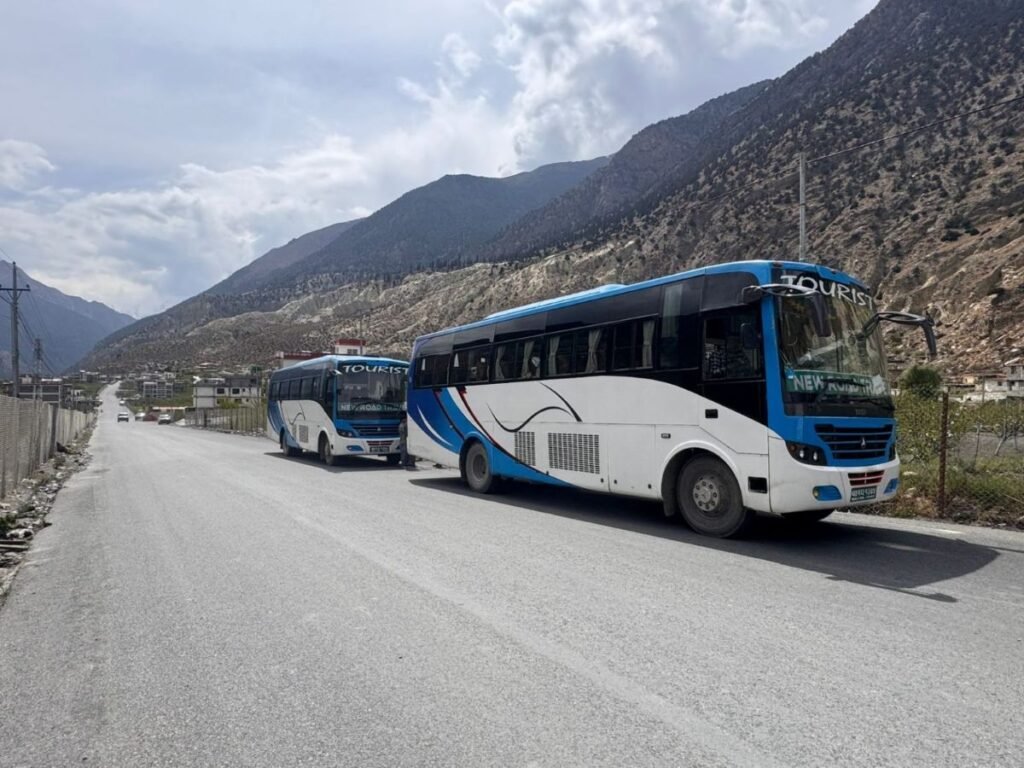 Pokhara to Kathmandu tourist bus ticket booking